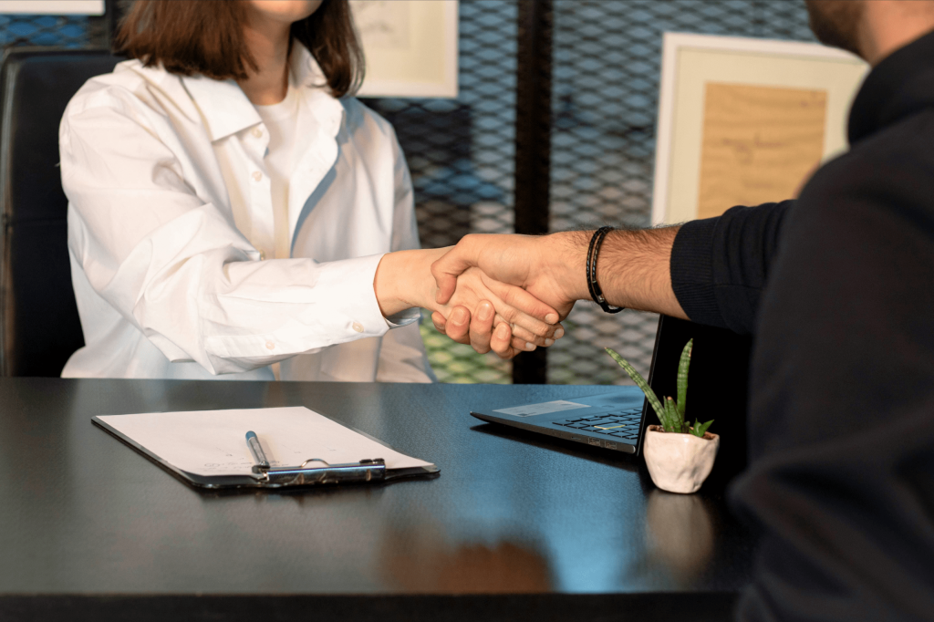 Unlocking Quick Real Estate Moves with Smart Bridge Funding in NY