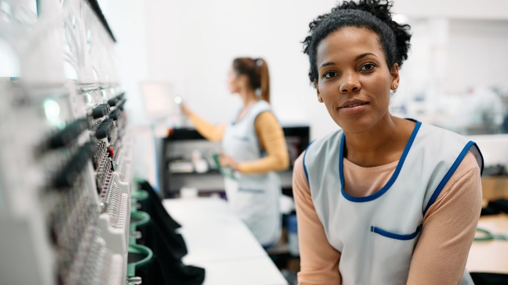 Rugged, reliable gear: navigating electrolux commercial laundry machines for busy sites