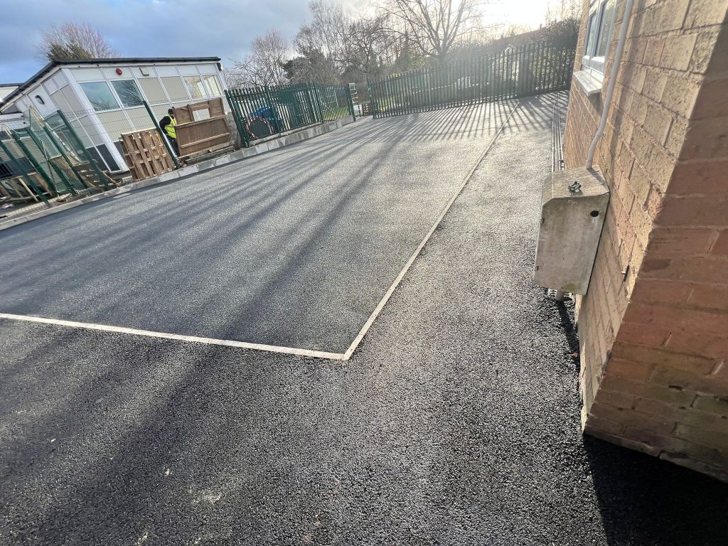 Carriageway Craftsmanship: Manchester’s Practical Contractors