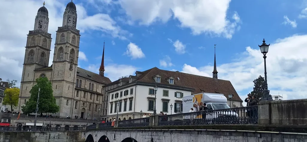 Zügelfirma trifft Umzugsservice: echte Tipps fürs glatte Heimwechsel Zügelfirma trifft Umzugsservice: echte Tipps fürs glatte Heimwechsel