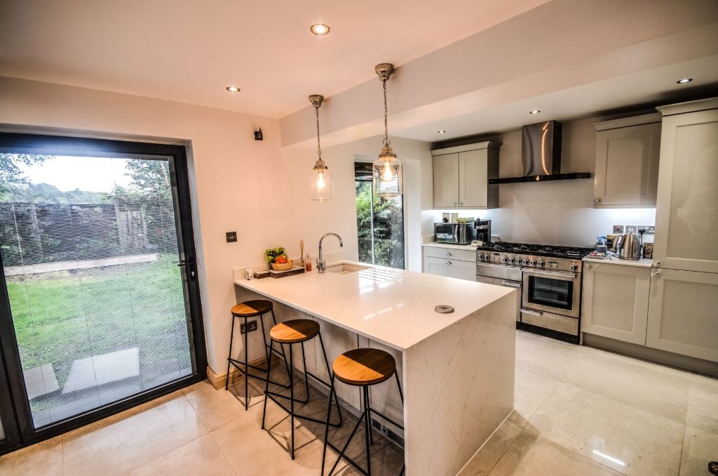 Turning Garages into Liveable Space with a Manchester Builder