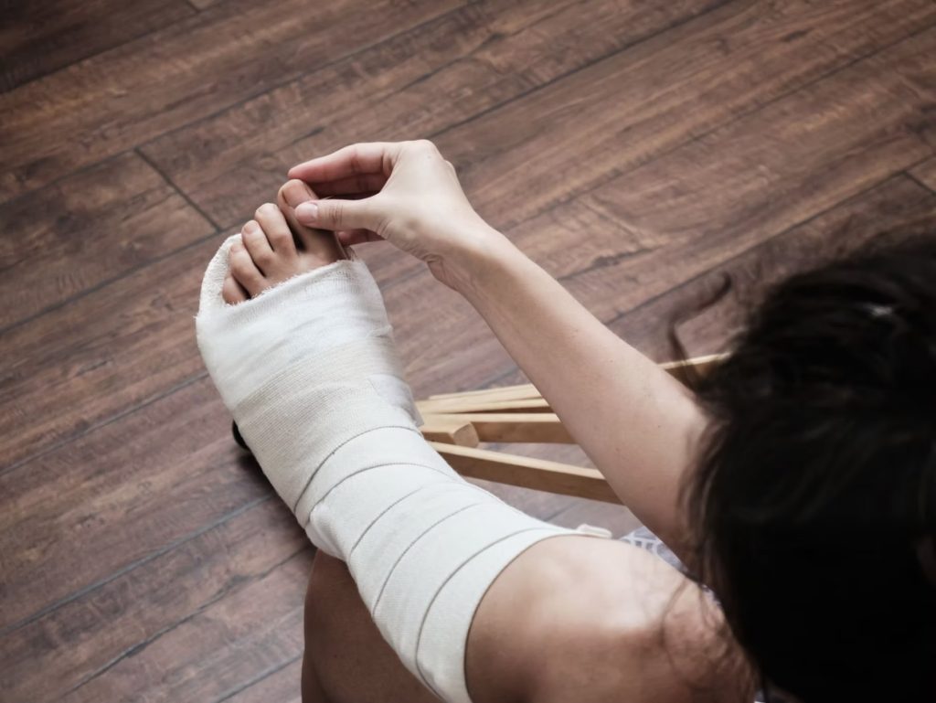 A Clear Path to Healthy Feet with a Diabetic Foot Doctor