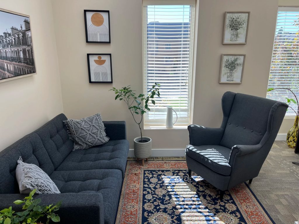 A compassionate path through therapy in Mississauga