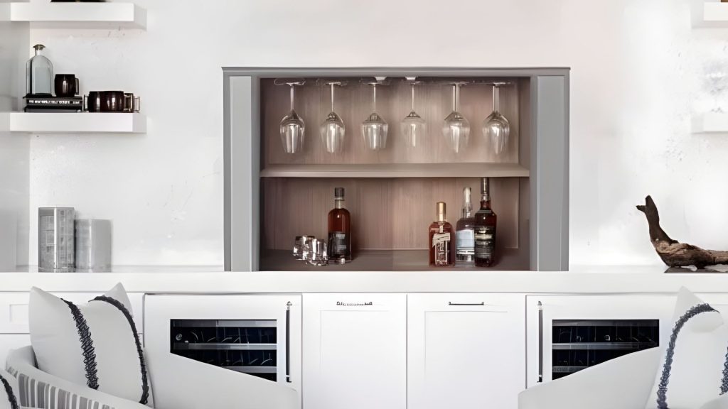 Create a Flexible Workspace with a Smart Standing Desk