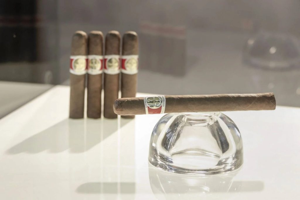 Explore Premium Cigars Online in India: A Gentle Introduction