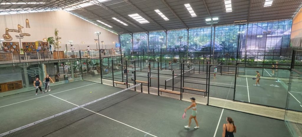 Smart ways to play padel in Ubud on a student budget