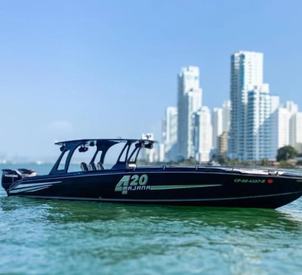 Sail Cartagena: Discover Hidden Harbours by Boat Sail Cartagena: Discover Hidden Harbours by Boat