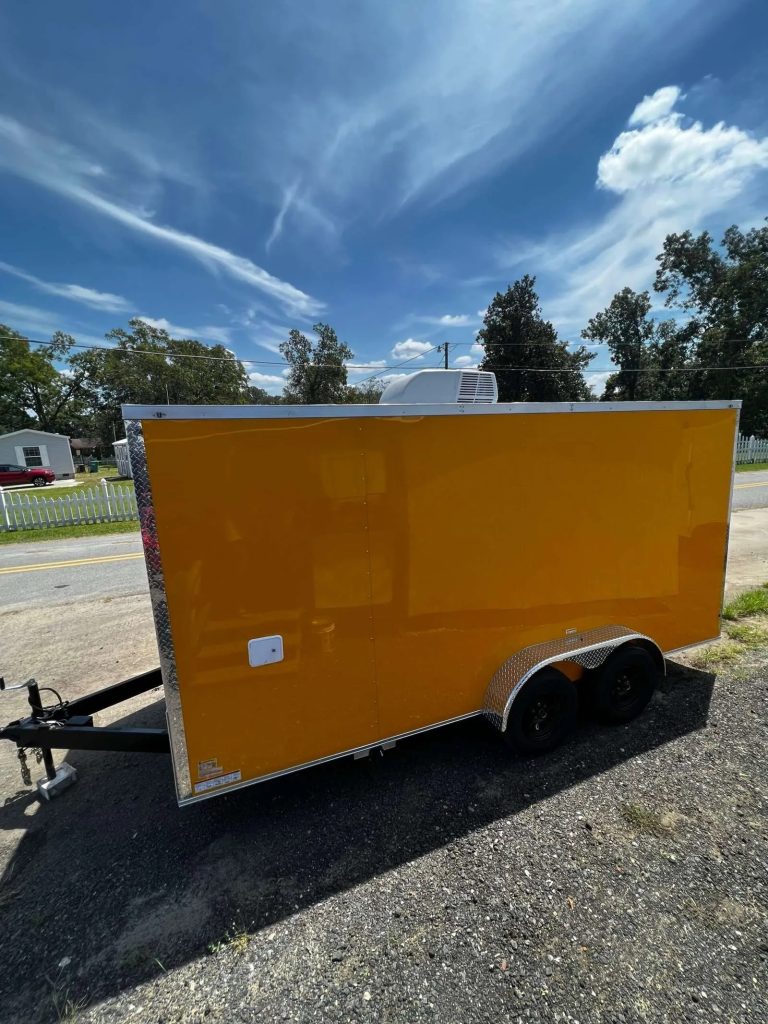 rugged 8.5×26 Blackout Toy Hauler: durable, versatile and ready for adventures