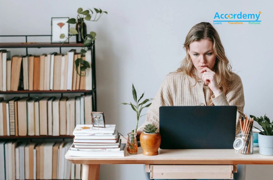 Boost Your Professional Success with Top Online Courses for Career Growth Boost Your Professional Success with Top Online Courses for Career Growth
